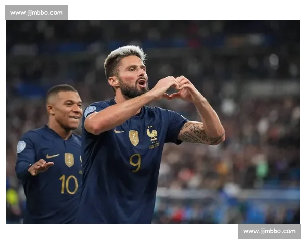 姆巴佩 8 战巴萨独造 12 球：无解杀手与胜负谜题